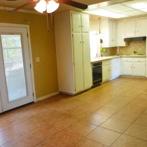44331 Rawdon Ave, Lancaster, CA 93535 photo 11