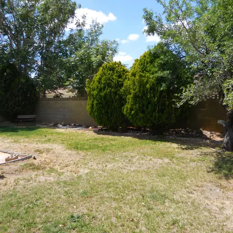 44331 Rawdon Ave, Lancaster, CA 93535 photo 14