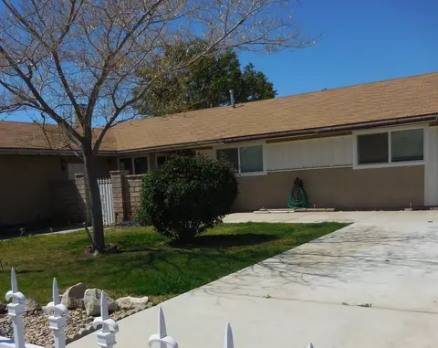44331 Rawdon Ave, Lancaster, CA 93535 photo 3