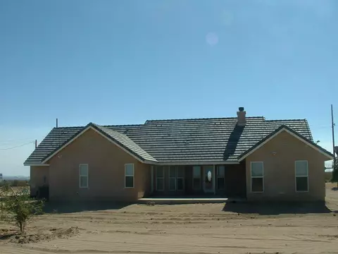 35581 165th St E, Llano, CA 93544 photo 3