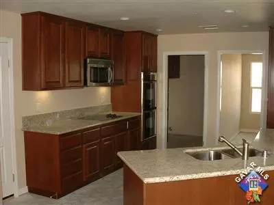 35581 165th St E, Llano, CA 93544 photo 7
