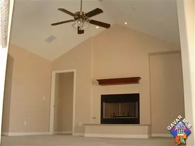 35581 165th St E, Llano, CA 93544 photo 6