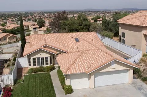 36460 30th St E, Palmdale, CA 93550 photo 3