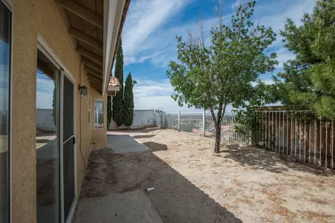 36460 30th St E, Palmdale, CA 93550 photo 26