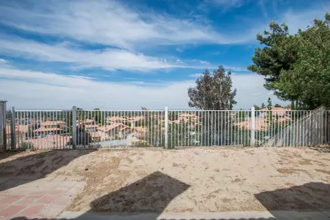36460 30th St E, Palmdale, CA 93550 photo 22