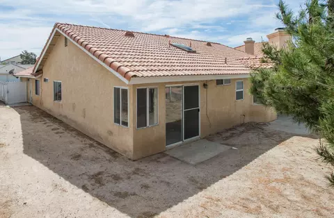 36460 30th St E, Palmdale, CA 93550 photo 27