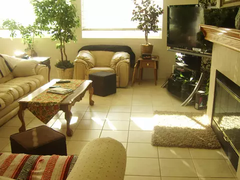 41829 Piazza Ct, Lancaster, CA 93536 photo 9