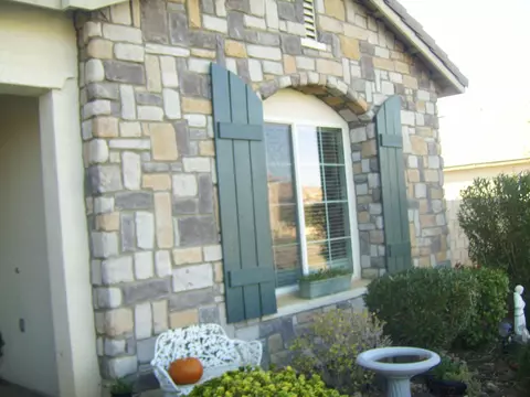41829 Piazza Ct, Lancaster, CA 93536 photo 4
