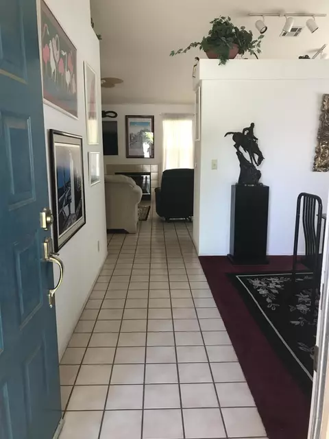 37054 Boxleaf Rd, Palmdale, CA 93550 photo 3