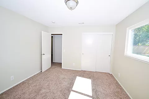 44240 8th St, Lancaster, CA 93535 photo 10
