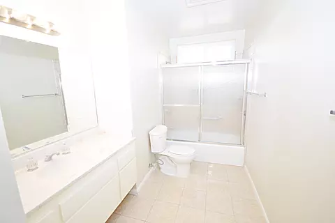 44240 8th St, Lancaster, CA 93535 photo 16