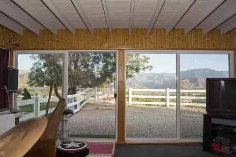 33697 Cattle Creek Rd, Acton, CA 93510 photo 15