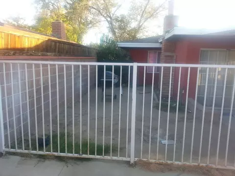 339 Lightcap St, Lancaster, CA 93535 photo 4