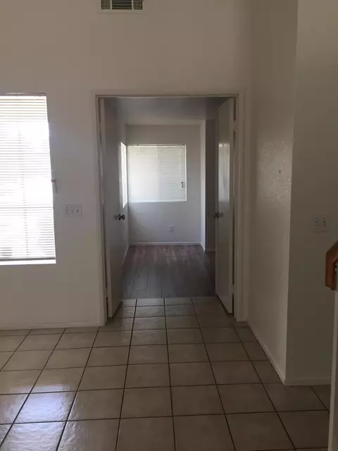 44123 17th St E, Lancaster, CA 93535 photo 4