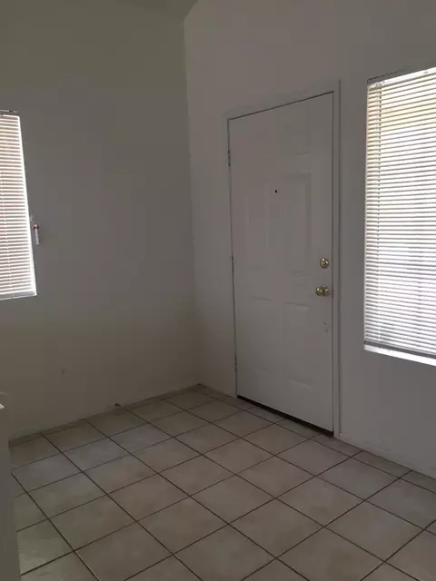 44123 17th St E, Lancaster, CA 93535 photo 3