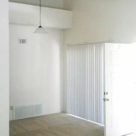 44436 15th St E #15, Lancaster, CA 93535 photo 8