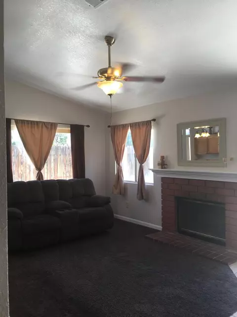 1212 Marion Ave, Lancaster, CA 93535 photo 18