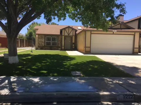 1212 Marion Ave, Lancaster, CA 93535 photo 1