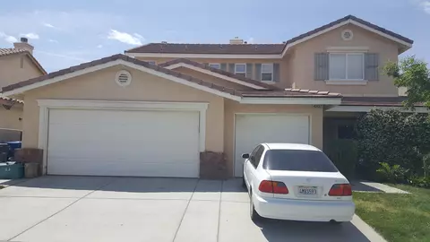43437 Rucker St, Lancaster, CA 93535 photo 1