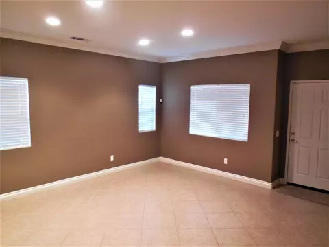 3063 Ave K 2 E, Lancaster, CA 93535 photo 6