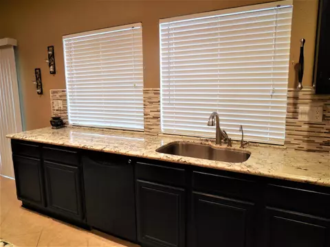 3063 Ave K 2 E, Lancaster, CA 93535 photo 12