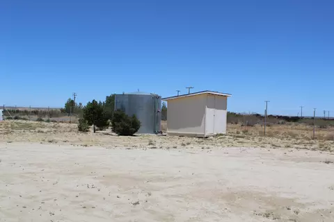 18122 Avenue O E, Lake Los Angeles, CA 93591 photo 23