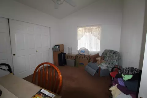 18122 Avenue O E, Lake Los Angeles, CA 93591 photo 13