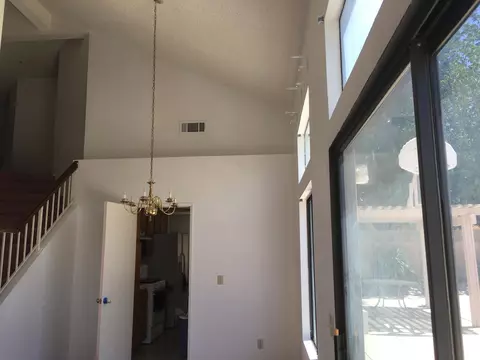 2560 Macfarlane Dr, Lancaster, CA 93536 photo 11