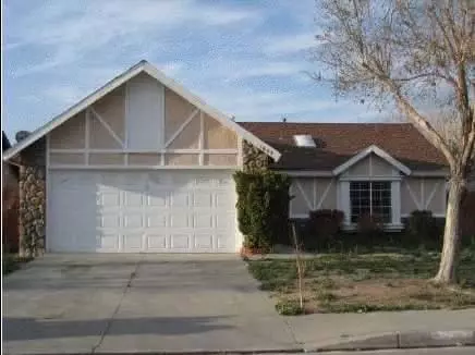 1643 Renee St, Lancaster, CA 93535 photo 1
