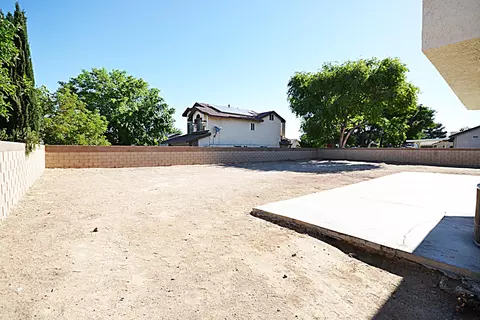 3823 Jonathon Ct, Lancaster, CA 93536 photo 21