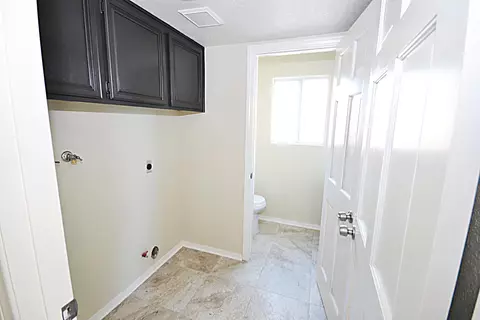 3823 Jonathon Ct, Lancaster, CA 93536 photo 8