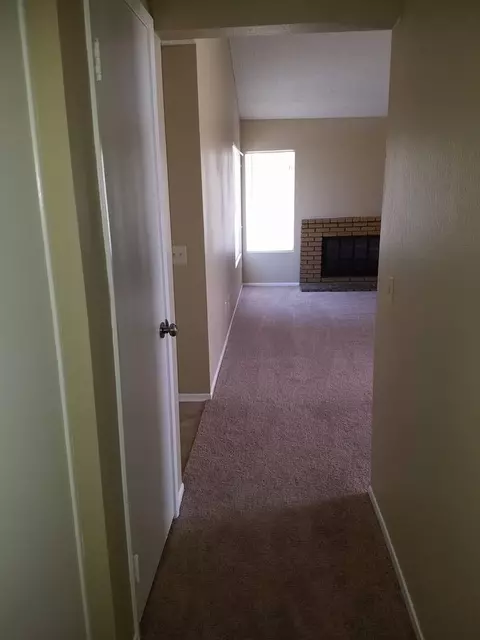 36926 Hampton Ct, Palmdale, CA 93552 photo 12