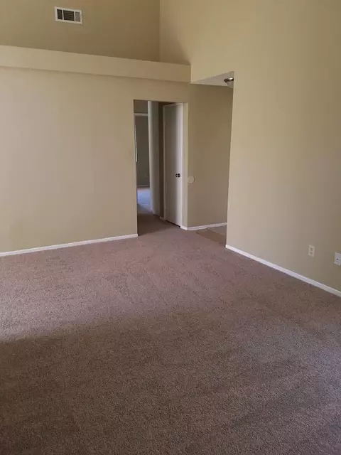 36926 Hampton Ct, Palmdale, CA 93552 photo 6