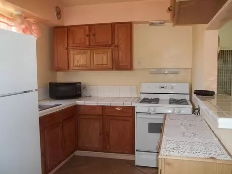 1846 Barstow Rd, Mojave, CA 93501 photo 6