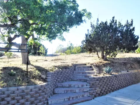22909 Monroe Ln, Tehachapi, CA 93561 photo 23