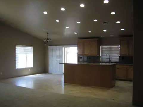 43051 37th St E, Lancaster, CA 93535 photo 15