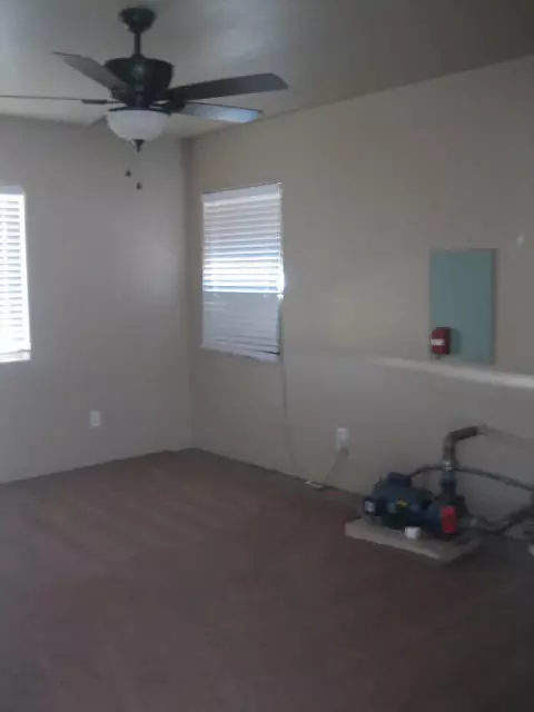 43051 37th St E, Lancaster, CA 93535 photo 34