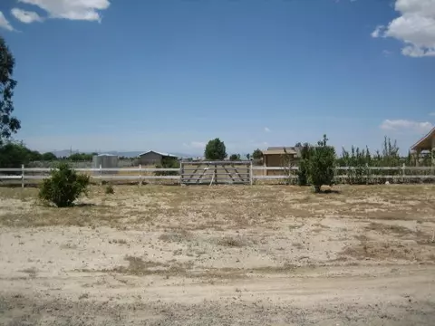 43051 37th St E, Lancaster, CA 93535 photo 9