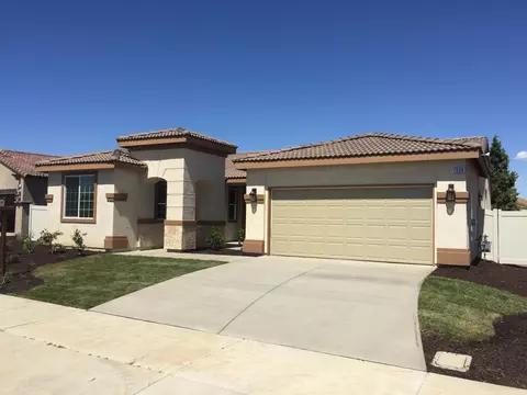 1206 Clasico, Tehachapi, CA 93561 photo 2