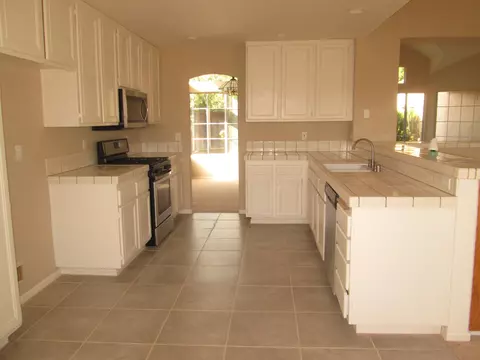 37166 Provence Pl, Palmdale, CA 93552 photo 11