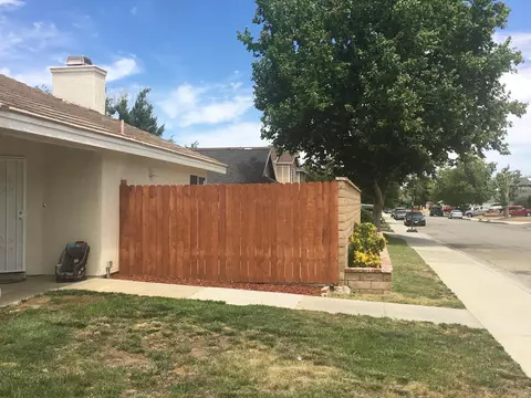 1621 Silvia Ave, Lancaster, CA 93535 photo 2