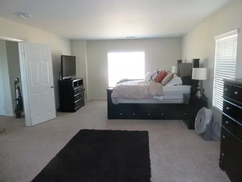45130 Parkview Ln, Lancaster, CA 93535 photo 17