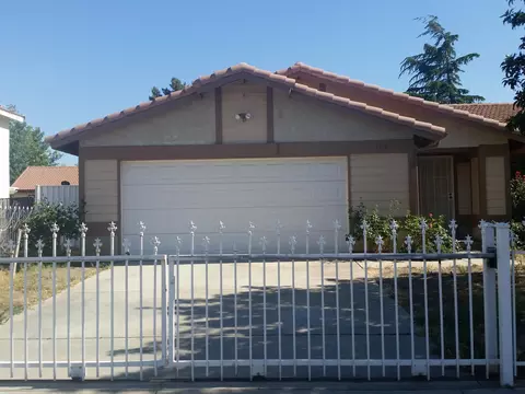 4518 Avenue R6 E, Palmdale, CA 93552 photo 1