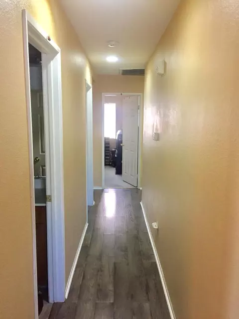 45225 Sancroft Ave, Lancaster, CA 93535 photo 5