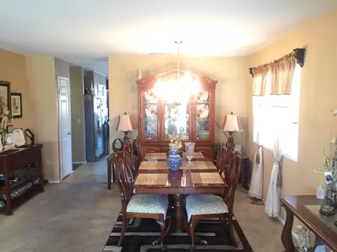 45225 Sancroft Ave, Lancaster, CA 93535 photo 3