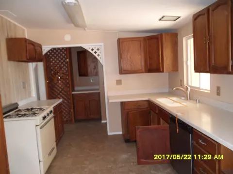 13104 Gilbert, North Edwards, CA 93523 photo 9