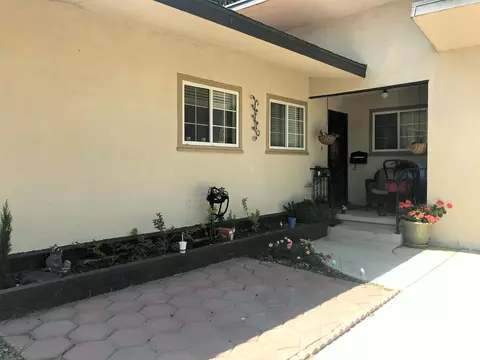 44439 Lowtree Ave, Lancaster, CA 93534 photo 4