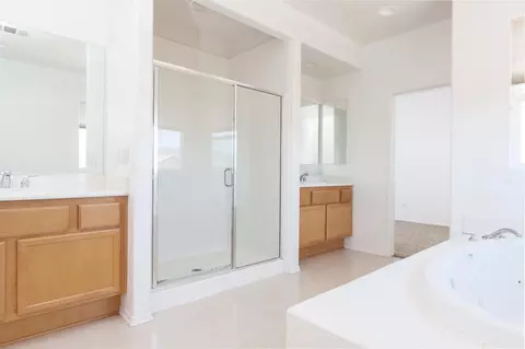 41819 Piazza Ct, Lancaster, CA 93536 photo 14
