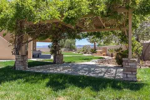 41819 Piazza Ct, Lancaster, CA 93536 photo 26