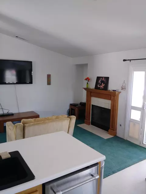 3740 Lyons Dr, Rosamond, CA 93560 photo 5